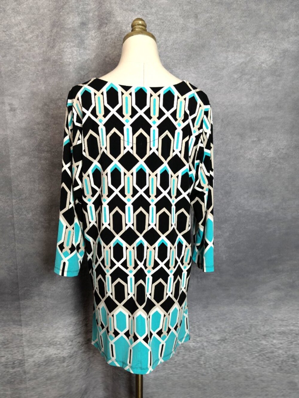 JM Collection Geometric Lattice Rhinestones Tunic 1X Teal Black SharkBite Hem - Picture 7 of 8